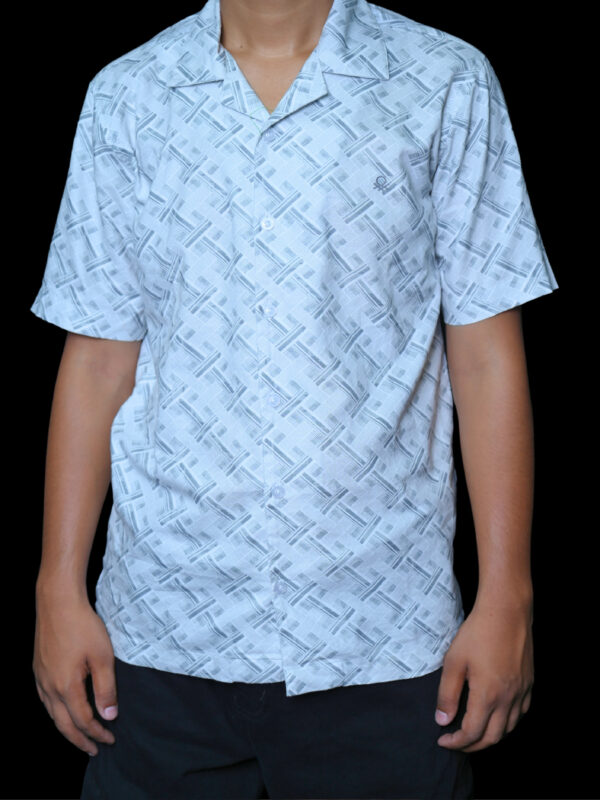 United Colors of Benetton Classic Button-Up Shirt