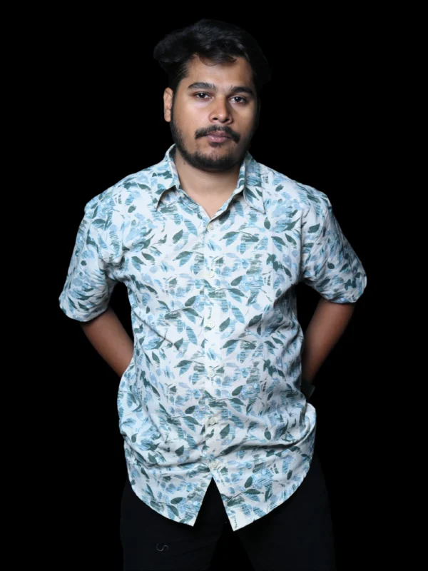 Tropical Breeze Leaf-Print Short-Sleeve Shirt