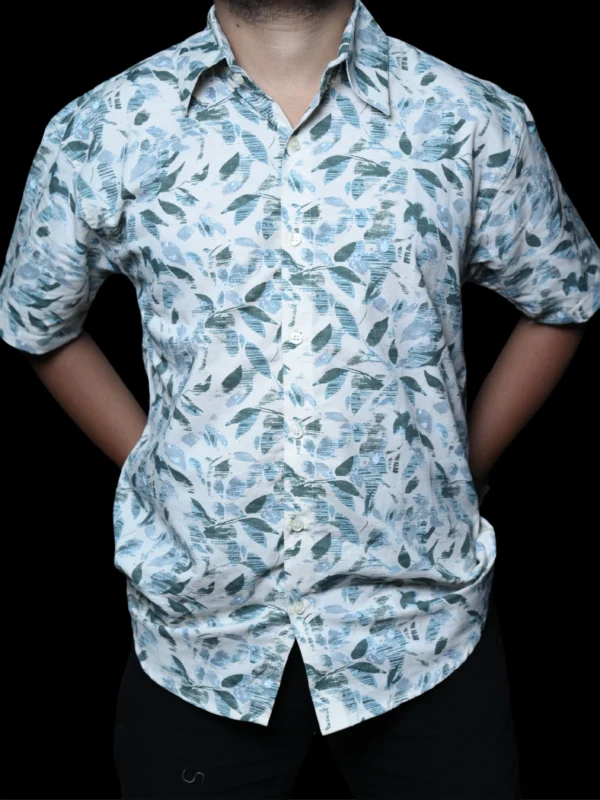 Tropical Breeze Leaf-Print Short-Sleeve Shirt
