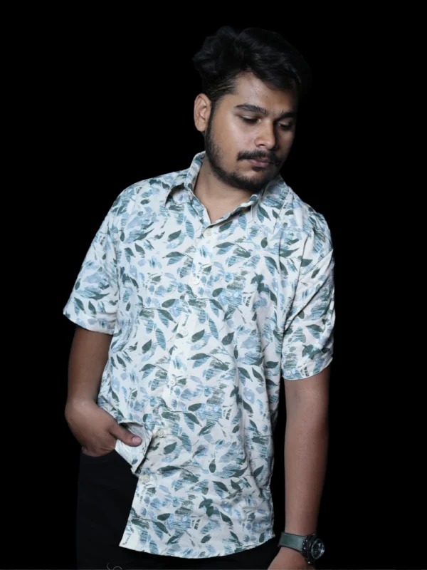 Tropical Breeze Leaf-Print Short-Sleeve Shirt