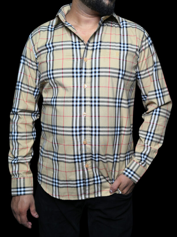 Burberry-Inspired Beige Plaid Button-Up Shirt