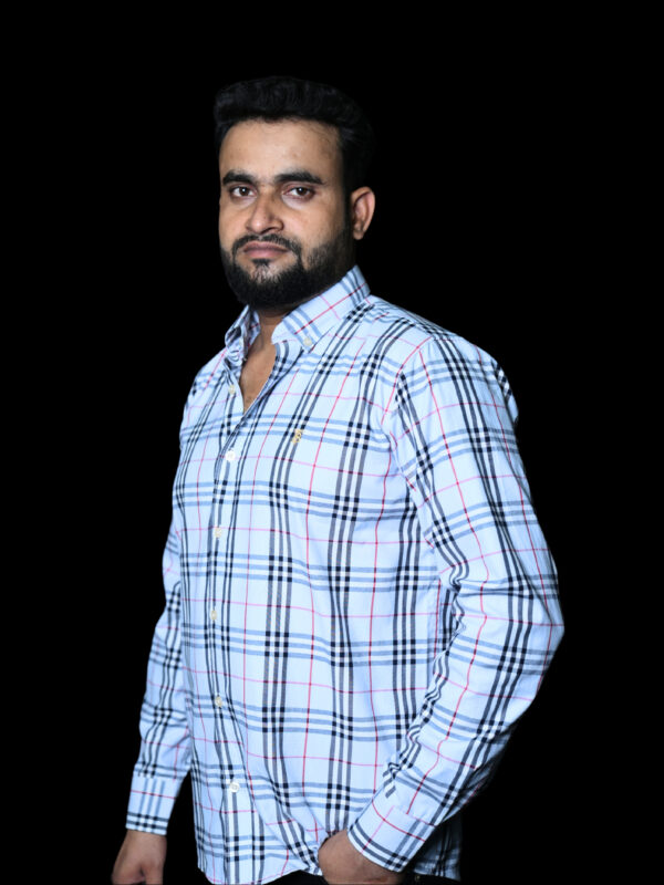 Blueberry Classic White Plaid Button-Up Shirt