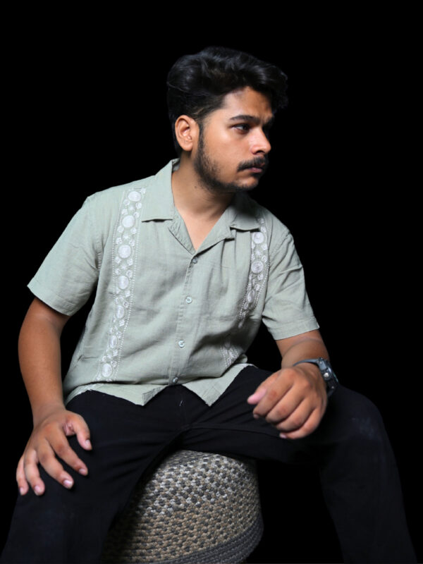 Classic Light Green Embroidered Short-Sleeve Shirt
